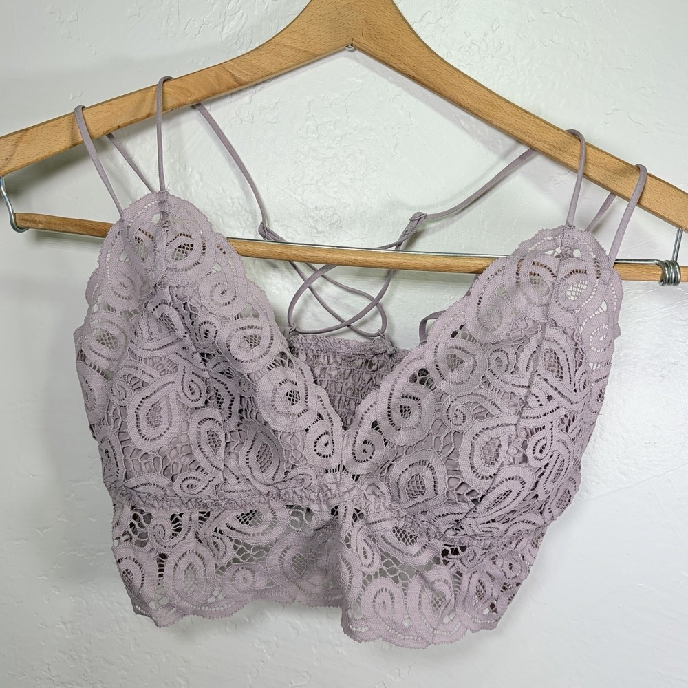PINK Victoria's Secret Lilac Lace Bralette‎ Criss Cross Back Babydoll Romantic M